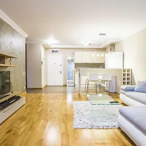 Incity Premium Garden Stay-Central Apartments &Private Terrace Apartamento